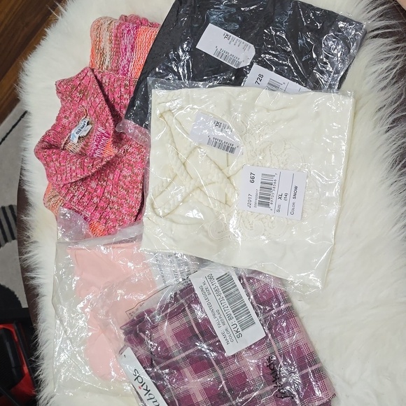 Girls Bundle Sz 14 ✦ Fab Kids Old Navy Justice Mermaid Bikini ✦ Tops Sweater NWT - Picture 3 of 14